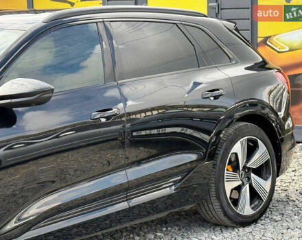 Черный Ауди E-Tron, объемом двигателя 0 л и пробегом 80 тыс. км за 34500 $, фото 13 на Automoto.ua