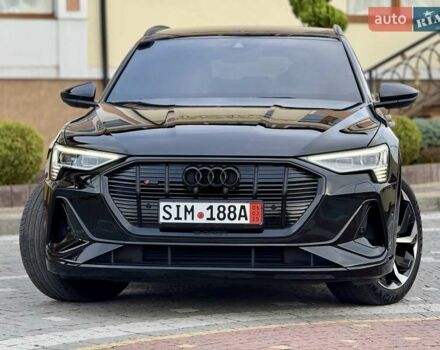 Черный Ауди E-Tron, объемом двигателя 0 л и пробегом 150 тыс. км за 31950 $, фото 7 на Automoto.ua