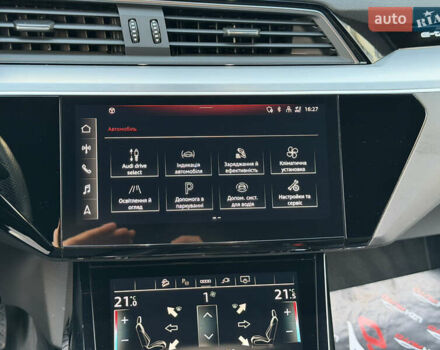 Черный Ауди E-Tron, объемом двигателя 0 л и пробегом 45 тыс. км за 30900 $, фото 53 на Automoto.ua