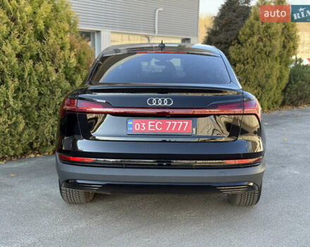 Чорний Ауді E-Tron, об'ємом двигуна 0 л та пробігом 79 тис. км за 29999 $, фото 18 на Automoto.ua