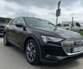 Чорний Ауді E-Tron, об'ємом двигуна 0 л та пробігом 60 тис. км за 33500 $, фото 2 на Automoto.ua