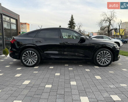 Черный Ауди E-Tron, объемом двигателя 0 л и пробегом 45 тыс. км за 30900 $, фото 6 на Automoto.ua