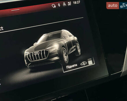 Черный Ауди E-Tron, объемом двигателя 0 л и пробегом 26 тыс. км за 49500 $, фото 52 на Automoto.ua