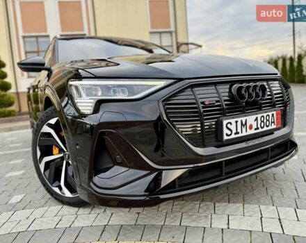 Черный Ауди E-Tron, объемом двигателя 0 л и пробегом 150 тыс. км за 31950 $, фото 12 на Automoto.ua