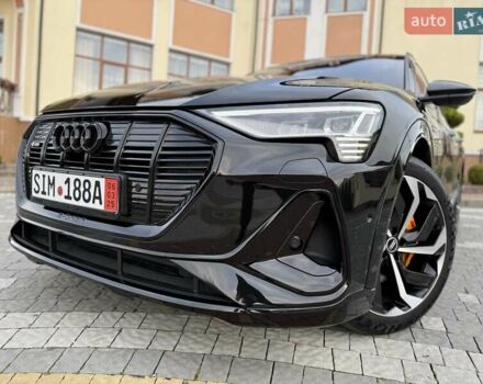 Черный Ауди E-Tron, объемом двигателя 0 л и пробегом 150 тыс. км за 31950 $, фото 13 на Automoto.ua