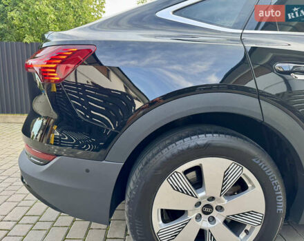 Черный Ауди E-Tron, объемом двигателя 0 л и пробегом 97 тыс. км за 30900 $, фото 27 на Automoto.ua