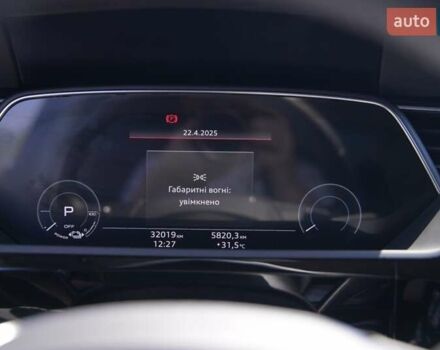 Чорний Ауді E-Tron, об'ємом двигуна 0 л та пробігом 47 тис. км за 32900 $, фото 34 на Automoto.ua