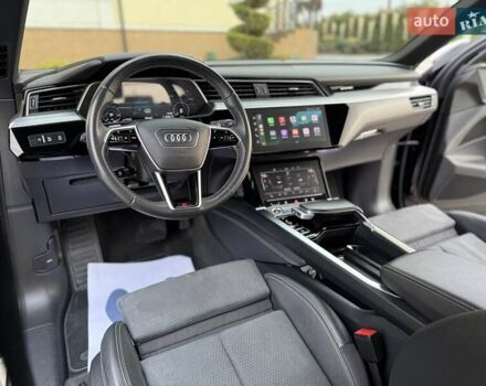 Черный Ауди E-Tron, объемом двигателя 0 л и пробегом 150 тыс. км за 31950 $, фото 29 на Automoto.ua
