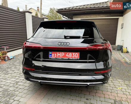 Черный Ауди E-Tron, объемом двигателя 0 л и пробегом 64 тыс. км за 31700 $, фото 61 на Automoto.ua