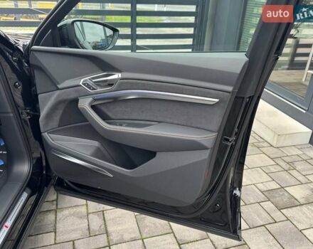 Черный Ауди E-Tron, объемом двигателя 0 л и пробегом 82 тыс. км за 39900 $, фото 40 на Automoto.ua
