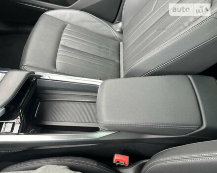 Черный Ауди E-Tron, объемом двигателя 0 л и пробегом 53 тыс. км за 42000 $, фото 16 на Automoto.ua