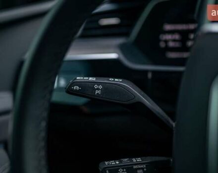 Черный Ауди E-Tron, объемом двигателя 0 л и пробегом 25 тыс. км за 55000 $, фото 54 на Automoto.ua