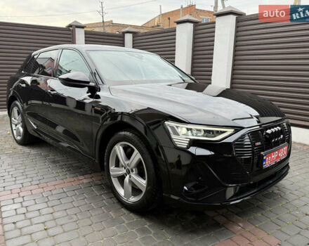 Черный Ауди E-Tron, объемом двигателя 0 л и пробегом 64 тыс. км за 31700 $, фото 15 на Automoto.ua