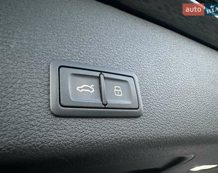 Черный Ауди E-Tron, объемом двигателя 0 л и пробегом 158 тыс. км за 31000 $, фото 52 на Automoto.ua