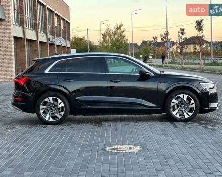 Ауди E-Tron 2022 в Виннице на Automoto.ua Черный Ауди E-Tron, объемом двигателя 0 л и пробегом 130 тыс. км за 28800 $, фото 12 на Automoto.ua
