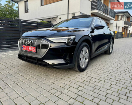 Черный Ауди E-Tron, объемом двигателя 0 л и пробегом 97 тыс. км за 30900 $, фото 4 на Automoto.ua