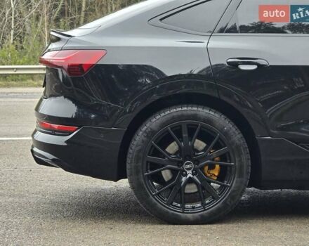 Черный Ауди E-Tron, объемом двигателя 0 л и пробегом 43 тыс. км за 45999 $, фото 25 на Automoto.ua