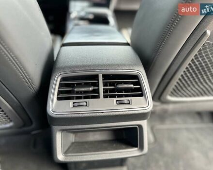 Черный Ауди E-Tron, объемом двигателя 0 л и пробегом 77 тыс. км за 43200 $, фото 21 на Automoto.ua