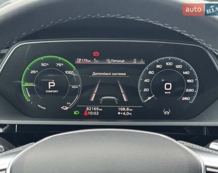 Черный Ауди E-Tron, объемом двигателя 0 л и пробегом 82 тыс. км за 39900 $, фото 17 на Automoto.ua