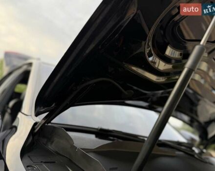 Черный Ауди E-Tron, объемом двигателя 0 л и пробегом 150 тыс. км за 31950 $, фото 145 на Automoto.ua