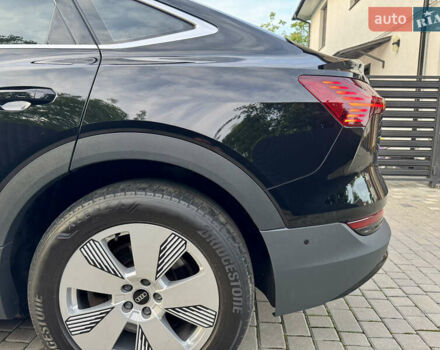 Черный Ауди E-Tron, объемом двигателя 0 л и пробегом 97 тыс. км за 30900 $, фото 28 на Automoto.ua