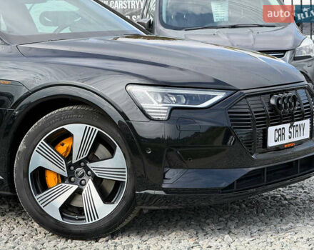 Черный Ауди E-Tron, объемом двигателя 0 л и пробегом 80 тыс. км за 34500 $, фото 19 на Automoto.ua