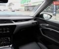 Чорний Ауді E-Tron, об'ємом двигуна 0 л та пробігом 78 тис. км за 43000 $, фото 15 на Automoto.ua