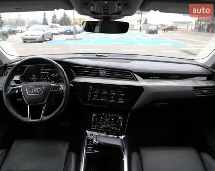 Чорний Ауді E-Tron, об'ємом двигуна 0 л та пробігом 78 тис. км за 43000 $, фото 14 на Automoto.ua