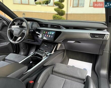 Черный Ауди E-Tron, объемом двигателя 0 л и пробегом 150 тыс. км за 31950 $, фото 57 на Automoto.ua