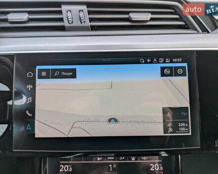 Черный Ауди E-Tron, объемом двигателя 0 л и пробегом 95 тыс. км за 29800 $, фото 48 на Automoto.ua