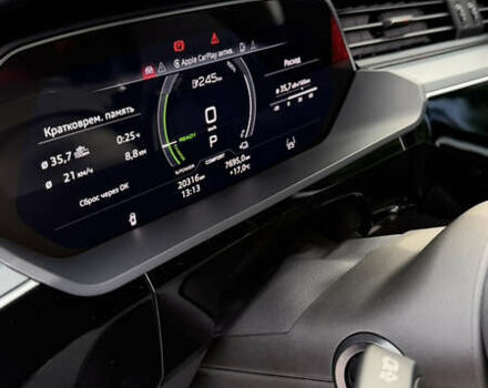 Черный Ауди E-Tron, объемом двигателя 0 л и пробегом 20 тыс. км за 45000 $, фото 17 на Automoto.ua