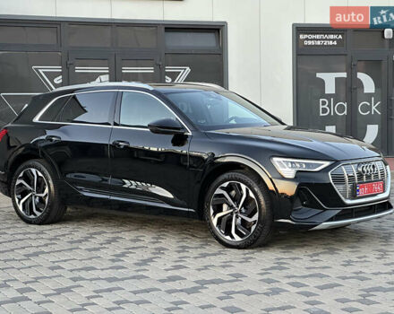 Черный Ауди E-Tron, объемом двигателя 0 л и пробегом 158 тыс. км за 31000 $, фото 21 на Automoto.ua