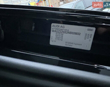 Чорний Ауді E-Tron, об'ємом двигуна 0 л та пробігом 42 тис. км за 54700 $, фото 1 на Automoto.ua