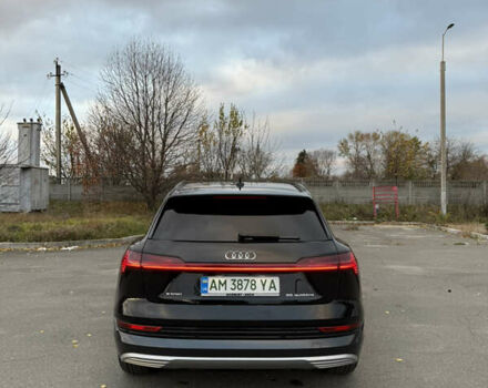 Черный Ауди E-Tron, объемом двигателя 0 л и пробегом 62 тыс. км за 36200 $, фото 4 на Automoto.ua