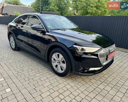 Чорний Ауді E-Tron, об'ємом двигуна 0 л та пробігом 96 тис. км за 30900 $, фото 8 на Automoto.ua