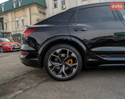 Чорний Ауді E-Tron, об'ємом двигуна 0 л та пробігом 54 тис. км за 45900 $, фото 12 на Automoto.ua