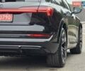 Чорний Ауді E-Tron, об'ємом двигуна 0 л та пробігом 61 тис. км за 47777 $, фото 35 на Automoto.ua