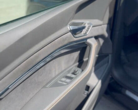 Черный Ауди E-Tron, объемом двигателя 0 л и пробегом 29 тыс. км за 38999 $, фото 7 на Automoto.ua