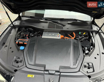 Черный Ауди E-Tron, объемом двигателя 0 л и пробегом 64 тыс. км за 31700 $, фото 40 на Automoto.ua