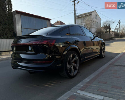 Черный Ауди E-Tron, объемом двигателя 0 л и пробегом 80 тыс. км за 42000 $, фото 3 на Automoto.ua