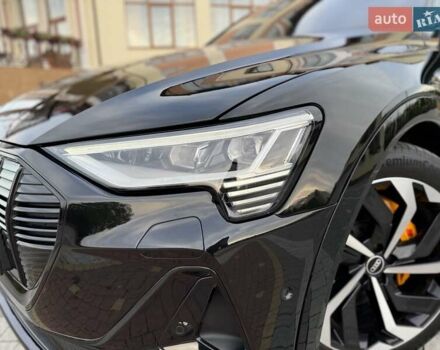 Черный Ауди E-Tron, объемом двигателя 0 л и пробегом 150 тыс. км за 31950 $, фото 19 на Automoto.ua