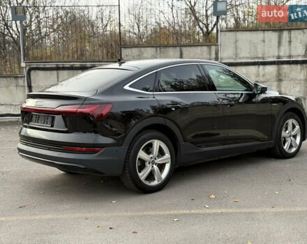 Черный Ауди E-Tron, объемом двигателя 0 л и пробегом 79 тыс. км за 29999 $, фото 15 на Automoto.ua