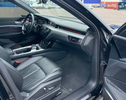 Черный Ауди E-Tron, объемом двигателя 0 л и пробегом 89 тыс. км за 39900 $, фото 39 на Automoto.ua