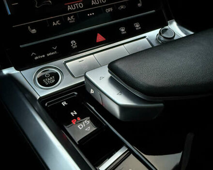 Черный Ауди E-Tron, объемом двигателя 0 л и пробегом 62 тыс. км за 36200 $, фото 25 на Automoto.ua