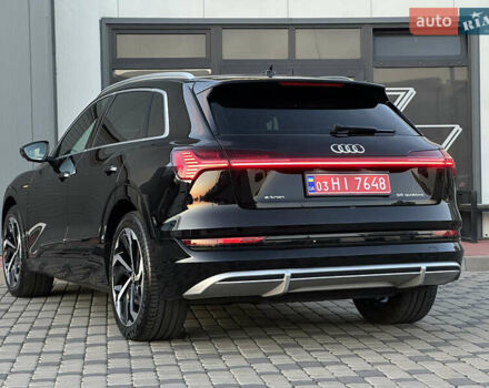 Черный Ауди E-Tron, объемом двигателя 0 л и пробегом 158 тыс. км за 31000 $, фото 33 на Automoto.ua