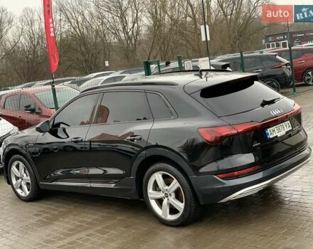 Черный Ауди E-Tron, объемом двигателя 0 л и пробегом 64 тыс. км за 35955 $, фото 20 на Automoto.ua