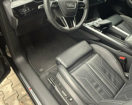 Чорний Ауді E-Tron, об'ємом двигуна 0 л та пробігом 89 тис. км за 35499 $, фото 16 на Automoto.ua