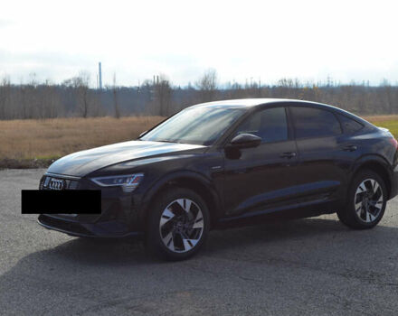 Черный Ауди E-Tron, объемом двигателя 0 л и пробегом 5 тыс. км за 47000 $, фото 11 на Automoto.ua