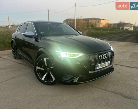 Чорний Ауді E-Tron, об'ємом двигуна 0 л та пробігом 57 тис. км за 41500 $, фото 39 на Automoto.ua