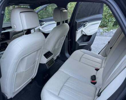 Черный Ауди E-Tron, объемом двигателя 0 л и пробегом 91 тыс. км за 36500 $, фото 72 на Automoto.ua